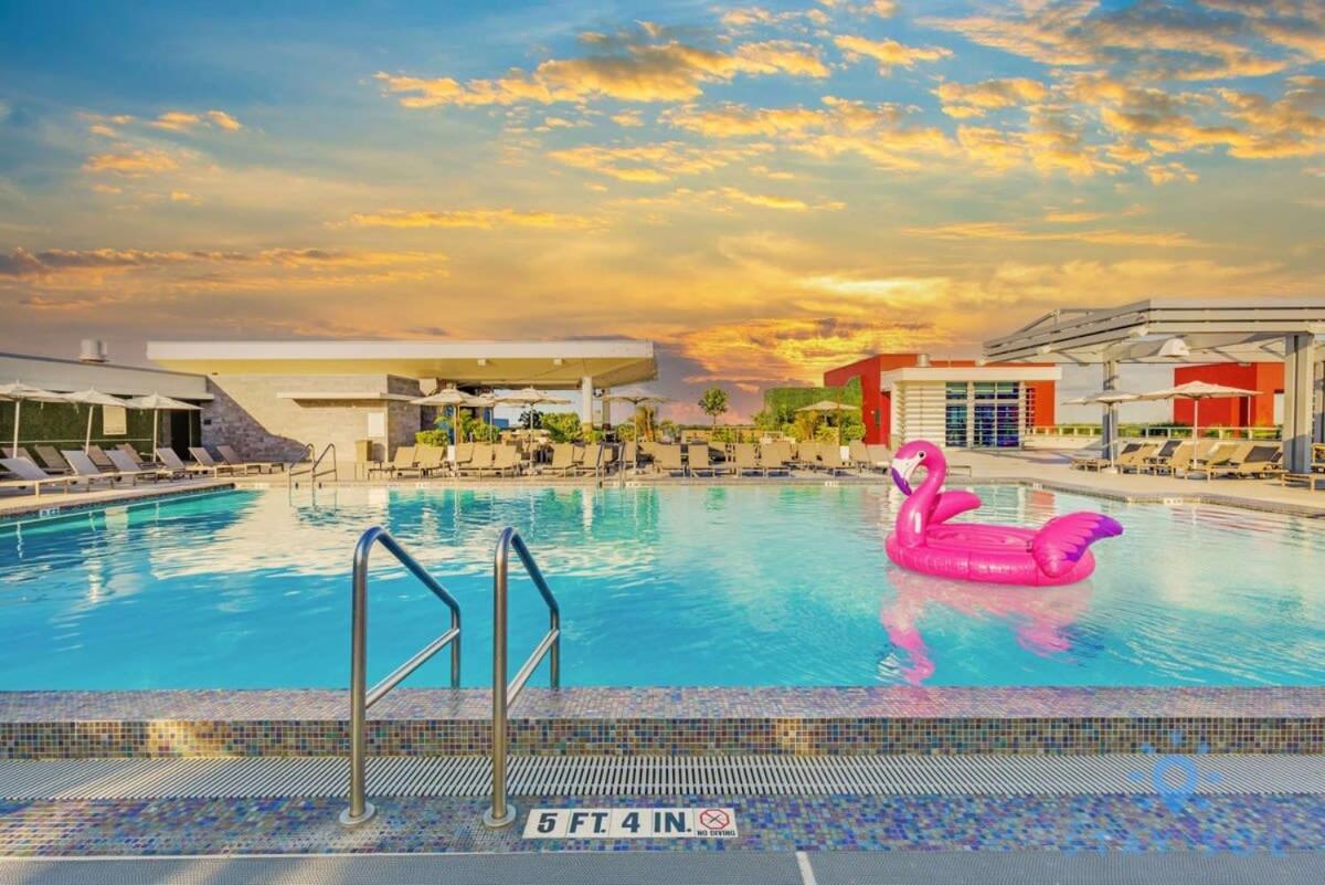 Tropical Oasis - Rooftop Pool- Near Beach - Gym 好莱坞 外观 照片